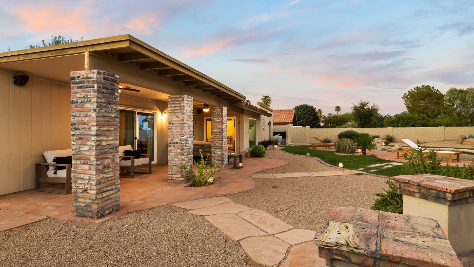 Sparkling Pool Poker Table And Relaxation At Sweetwater Scottsdale