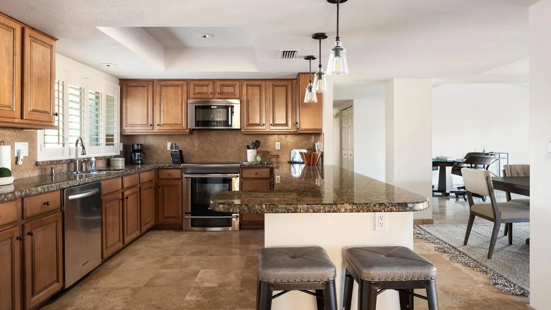 Sparkling Pool Poker Table And Relaxation At Sweetwater Scottsdale Holiday home
