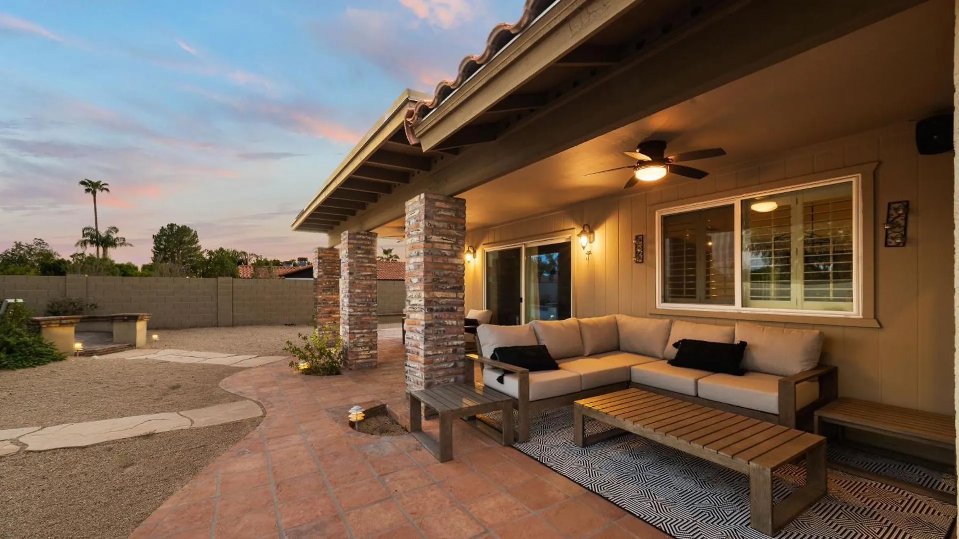 Sparkling Pool Poker Table And Relaxation At Sweetwater Scottsdale